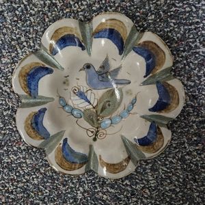 Ken Edward's Mexico Scalloped Bowl from Tonala